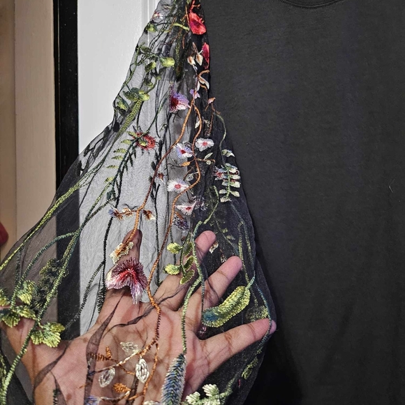 Lace Embroidered Mini Dress - Picture 4 of 5